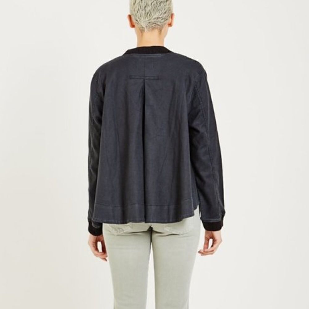 The great. Swingy bomber jacket - Picture 9 of 9